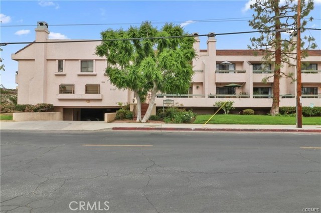 Property photo of 9906 Owensmouth AV