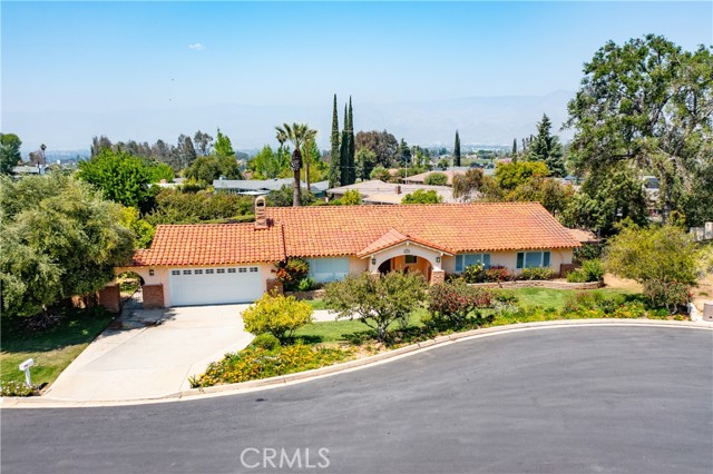 Property photo of 645 Alta Loma DR