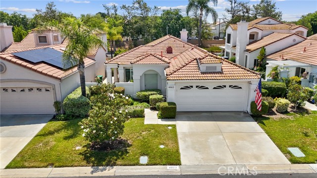Property photo of 40612 Via Amapola