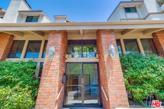 Property photo of 3480 Barham BL