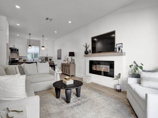 Property photo of 5662 Hazeltine AV