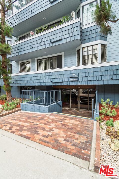 Property photo of 311 Bora Bora WY