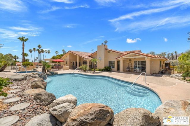 Property photo of 600 W Via Escuela