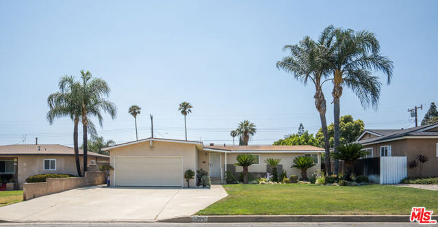 Property photo of 8224 Klusman AV