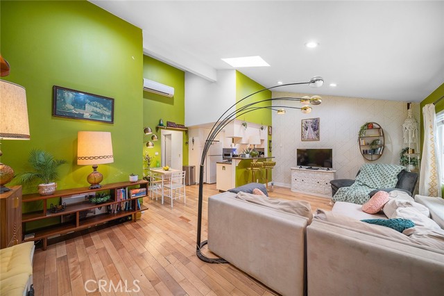 Property photo of 1100 Walnut