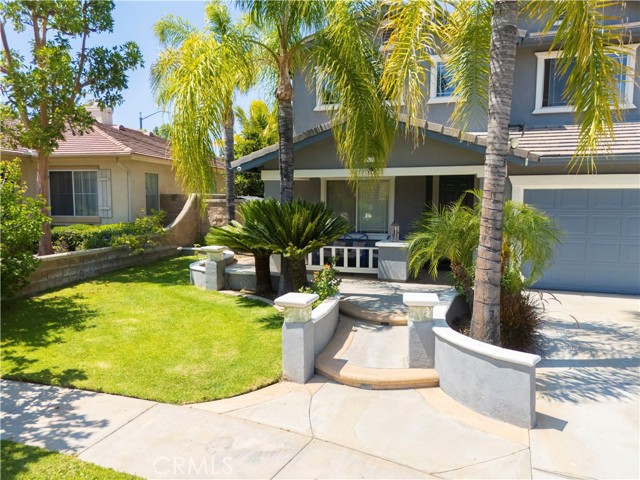 Property photo of 1555 Lupine CR