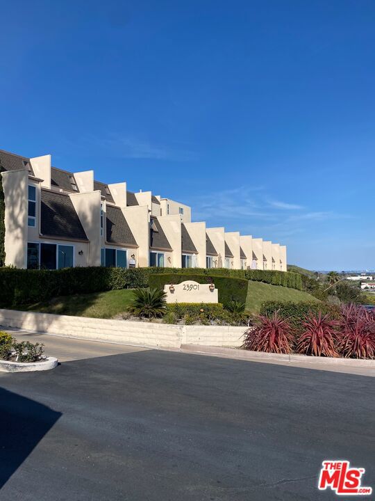 Property photo of 23901 Civic Center WY