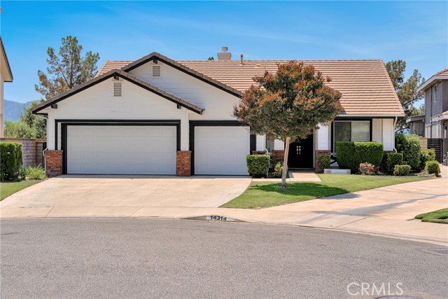 Property photo of 14310 Platt CT