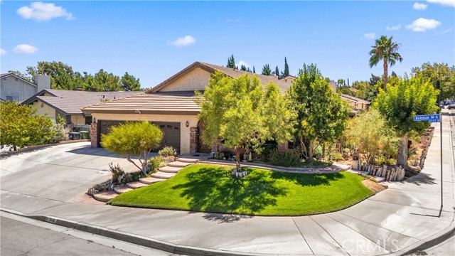 Property photo of 5742 W Avenue M6