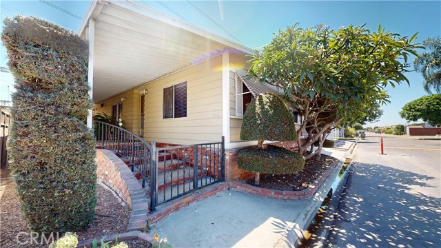Property photo of 3595 Santa Fe AV