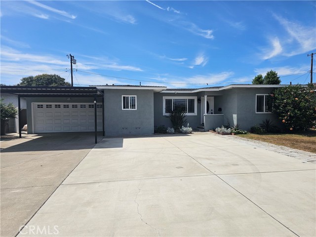 Property photo of 11881 Old Fashion WY