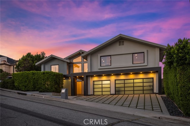 Property photo of 2111 Rimcrest DR