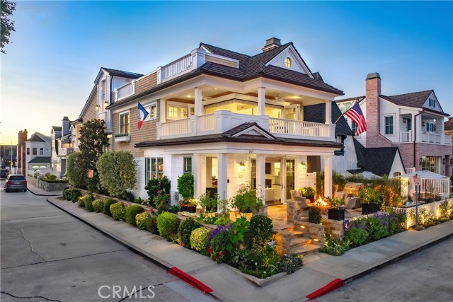 Property photo of 201 Emerald AV