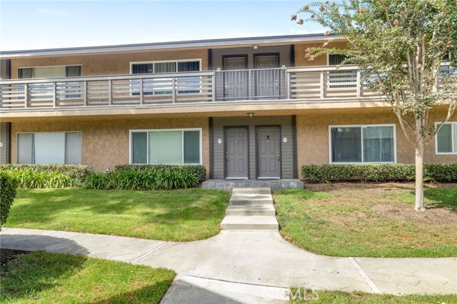 Property photo of 1450 W Lambert RD