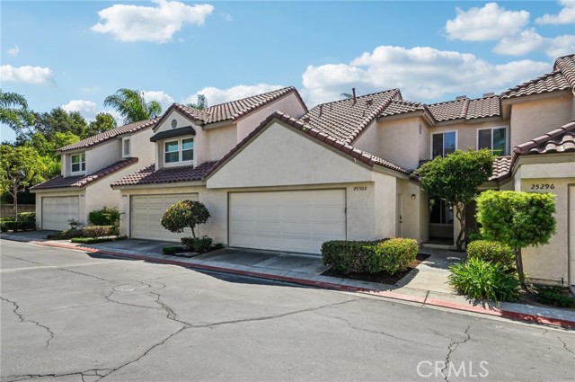 Property photo of 25302 Vista Linda