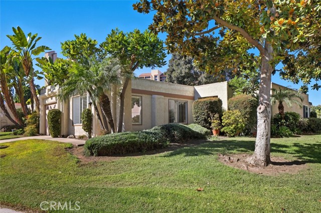 Property photo of 5512 W Paseo Del Lago