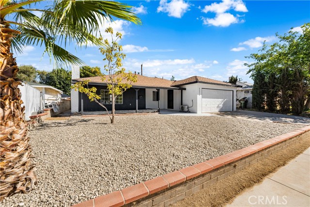 Property photo of 44054 W Fern AV