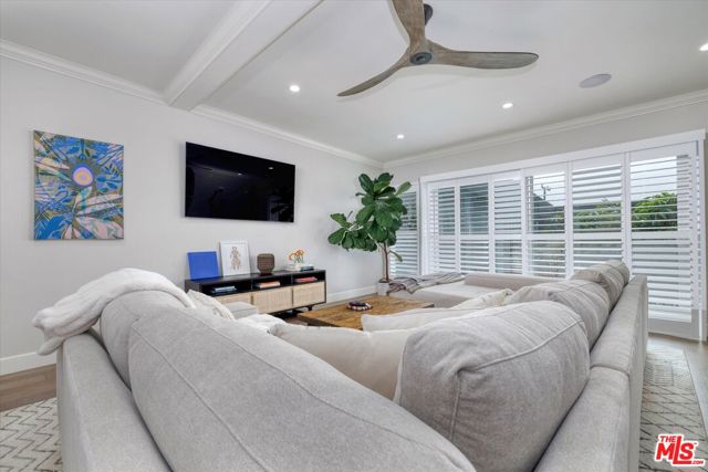 Property photo of 2021 California AV