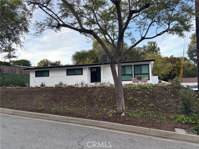 Photo of 19 Gaucho Dr