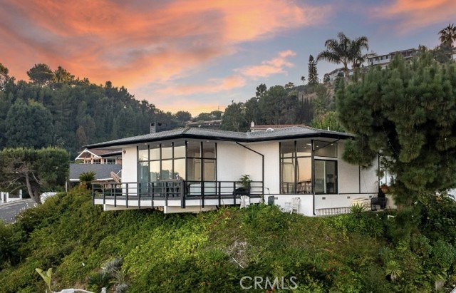 Property photo of 29865 Knoll View