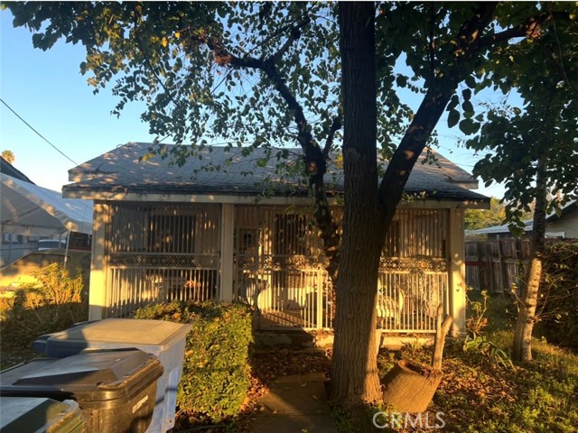 Property photo of 1323 N G ST