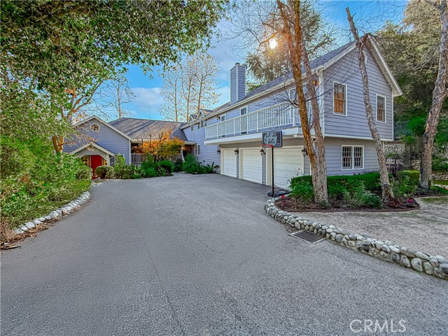 Photo of 5846 Fairview Pl