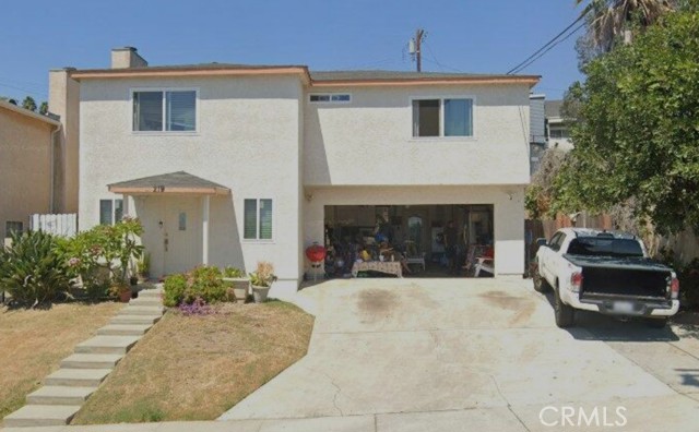 Property photo of 219 E Pepper