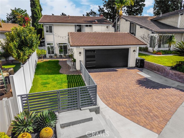 Photo of 180 Horseshoe