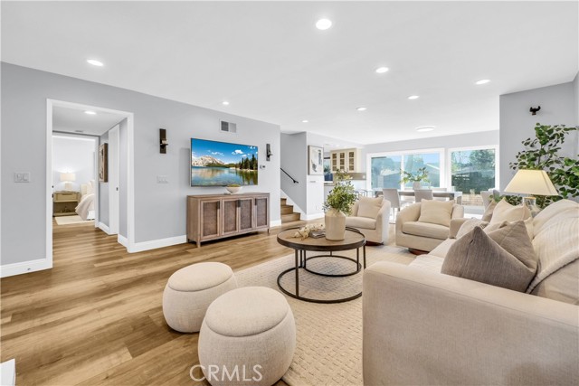 Property photo of 5213 Piccadilly CR