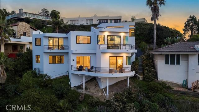 Property photo of 1425 Skyline DR