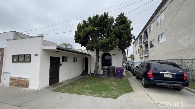 Property photo of 1061 E South ST