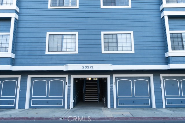 Photo of 20271 Sealpoint