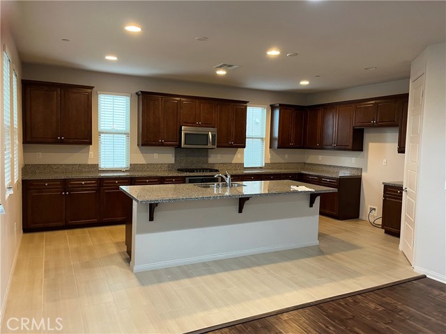 Property photo of 1311 Clementine WY