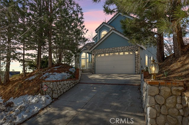Property photo of 30172 Enchanted WY