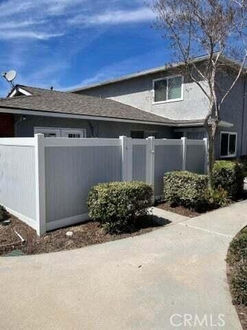 Property photo of 28093 Robin AV
