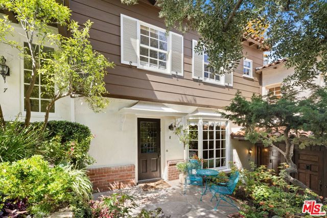 Property photo of 10966 Strathmore DR