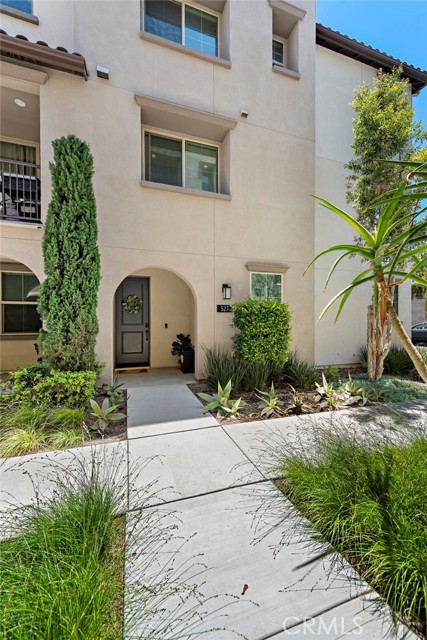Property photo of 527 S Motif ST