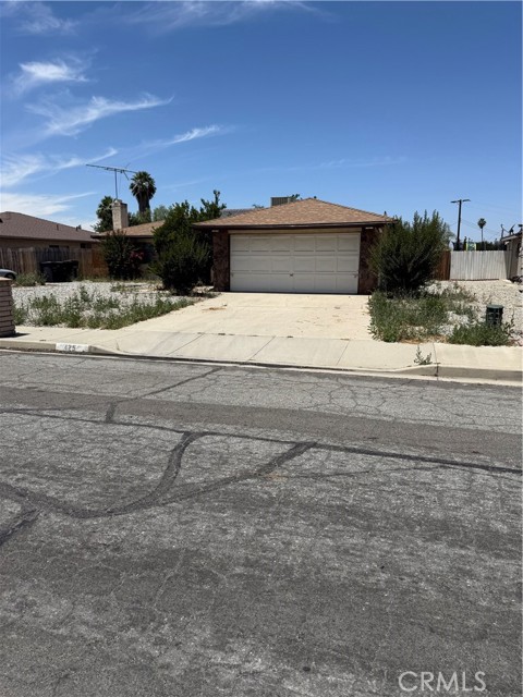 Photo of 425 Whicha Wy