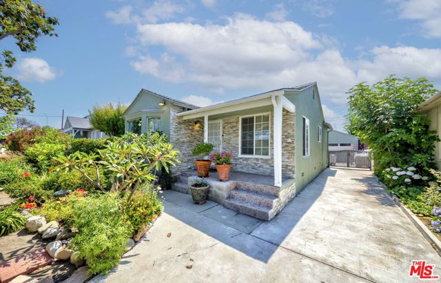 Property photo of 11210 Mcdonald ST