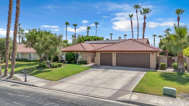 Property photo of 39850 Regency WY