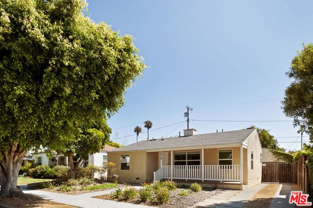 Property photo of 2918 Sanborn AV