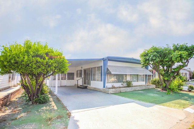 Property photo of 120 Santa Paula