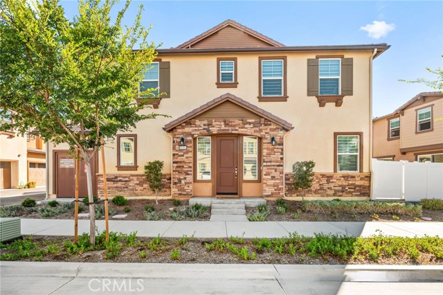 Property photo of 40364 Birchfield DR