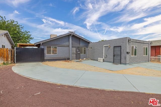Property photo of 43033 39th ST