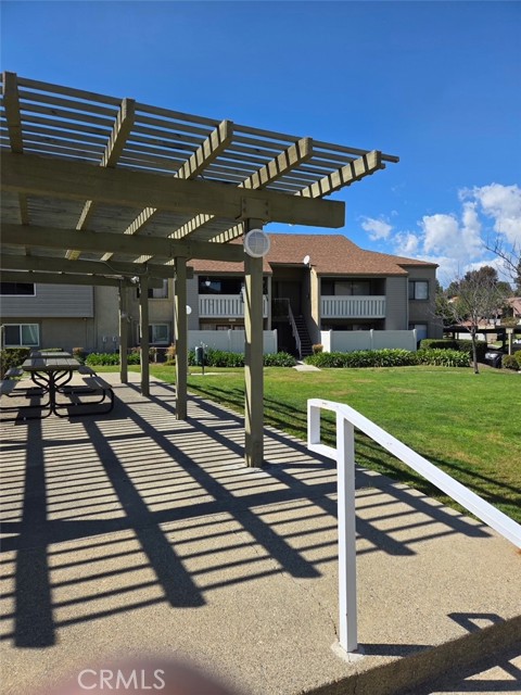 Property photo of 5 Country Mile RD
