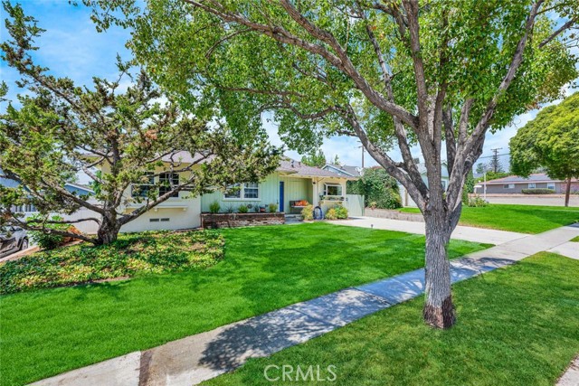 Property photo of 1119 N Lincoln AV