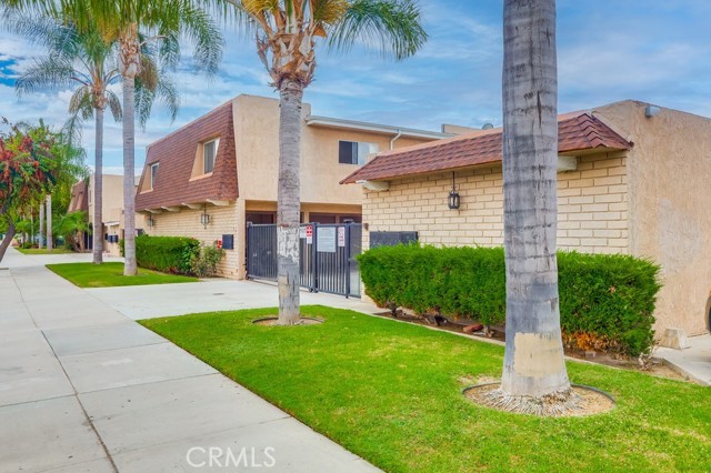 Property photo of 21607 Juan AV