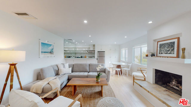 Property photo of 22626 Pacific Coast HY