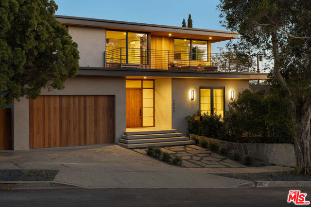 Property photo of 3362 Rosewood AV