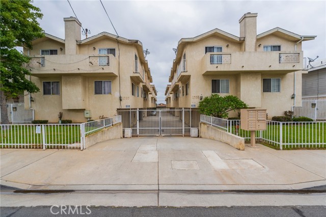 Property photo of 1707 W 147th Street Unit#5